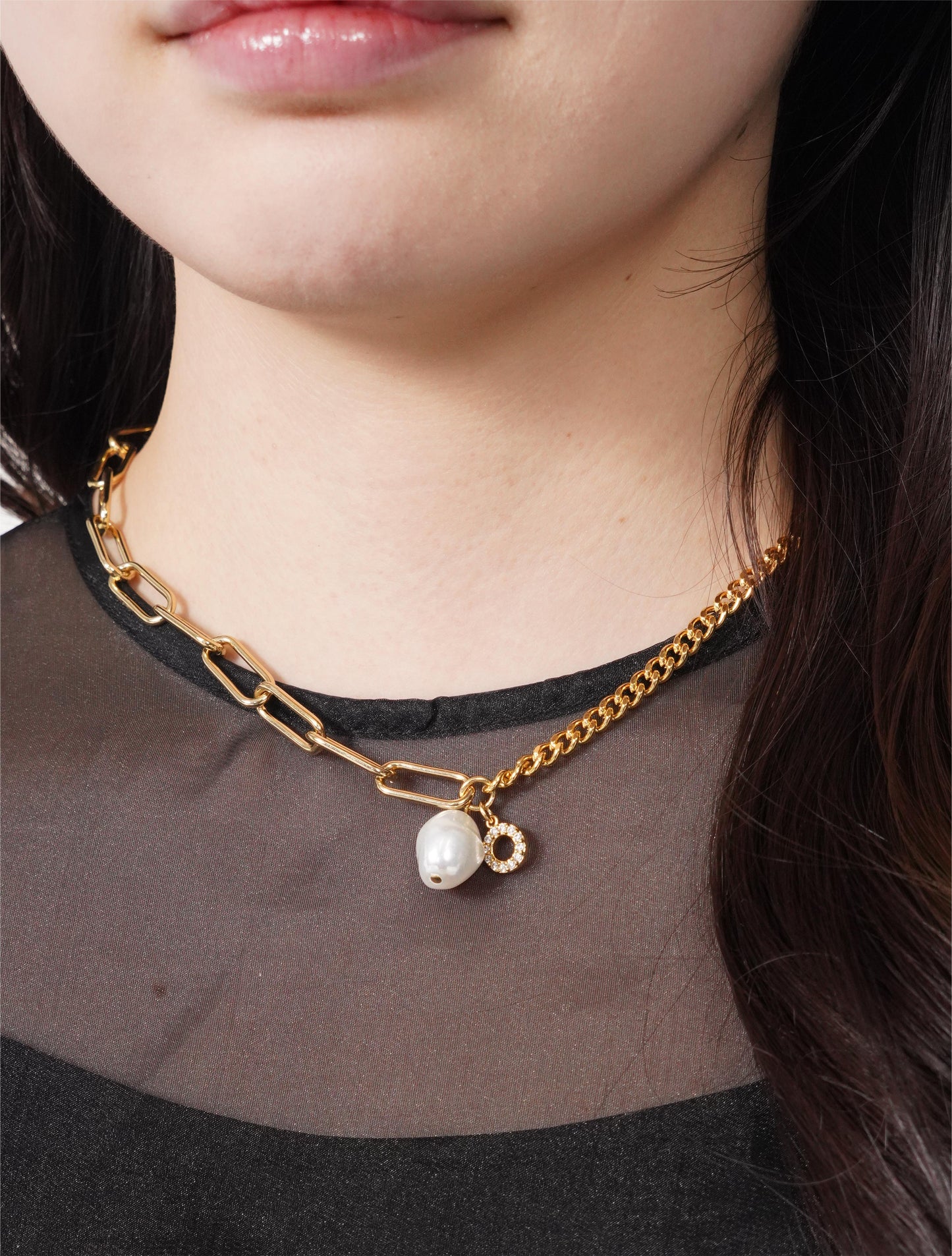 Pure Pearl NECKLESS